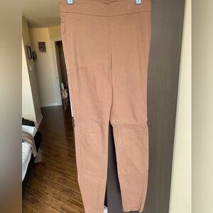 Brown RW&CO legging pants